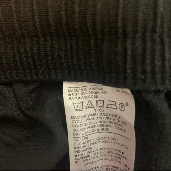 Black linen blend shorts - Picture 4 of 4